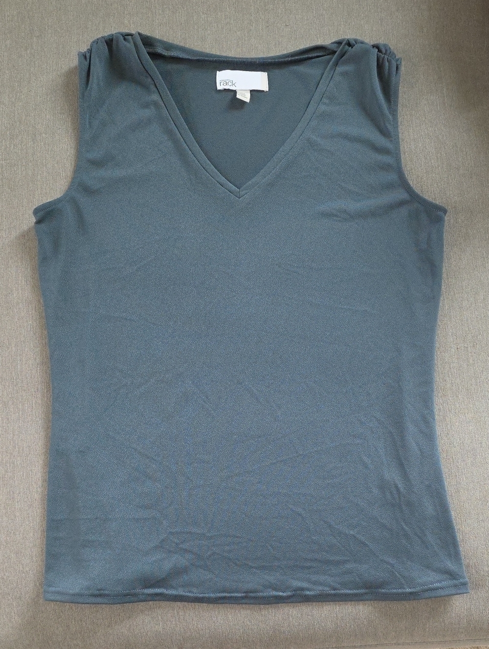 Nordstrom Rack V-Neck Sleeveless Tank Top in Slate Blue-Gray
